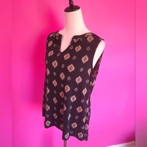 Dana Buchman Ladies Black & Gold Geometric Pattern Sleeveless Blouse (NWT!) - Picture 3 of 9